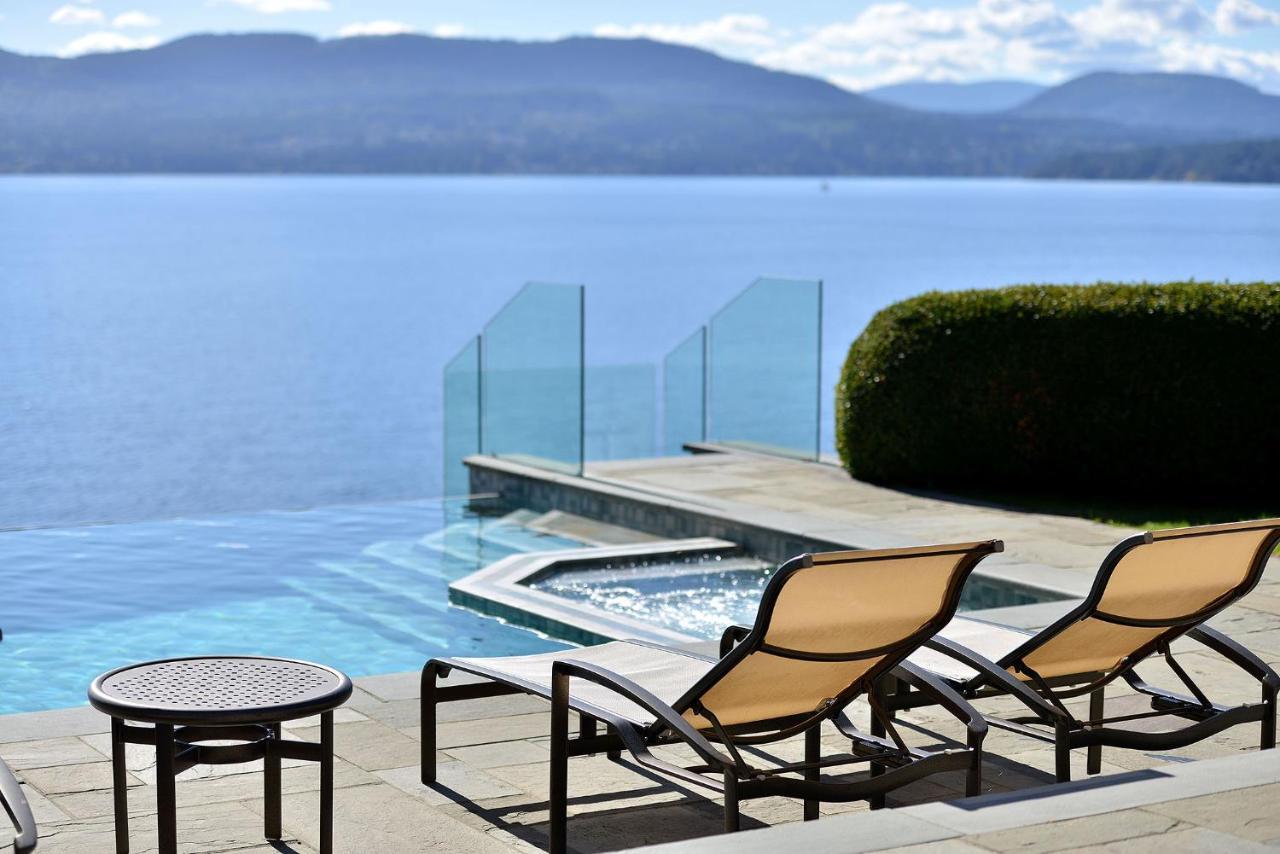 North Saanich Oceanside Lodge Saanich Inlet מראה חיצוני תמונה